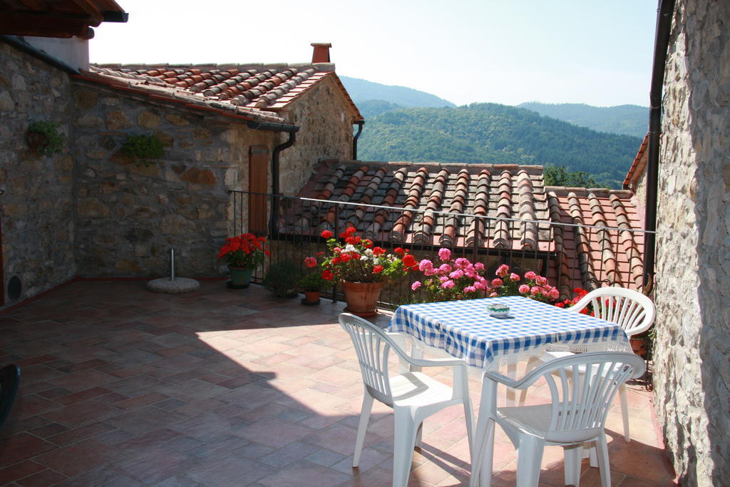 Borgo Fango Apartment Montieri ภายนอก รูปภาพ